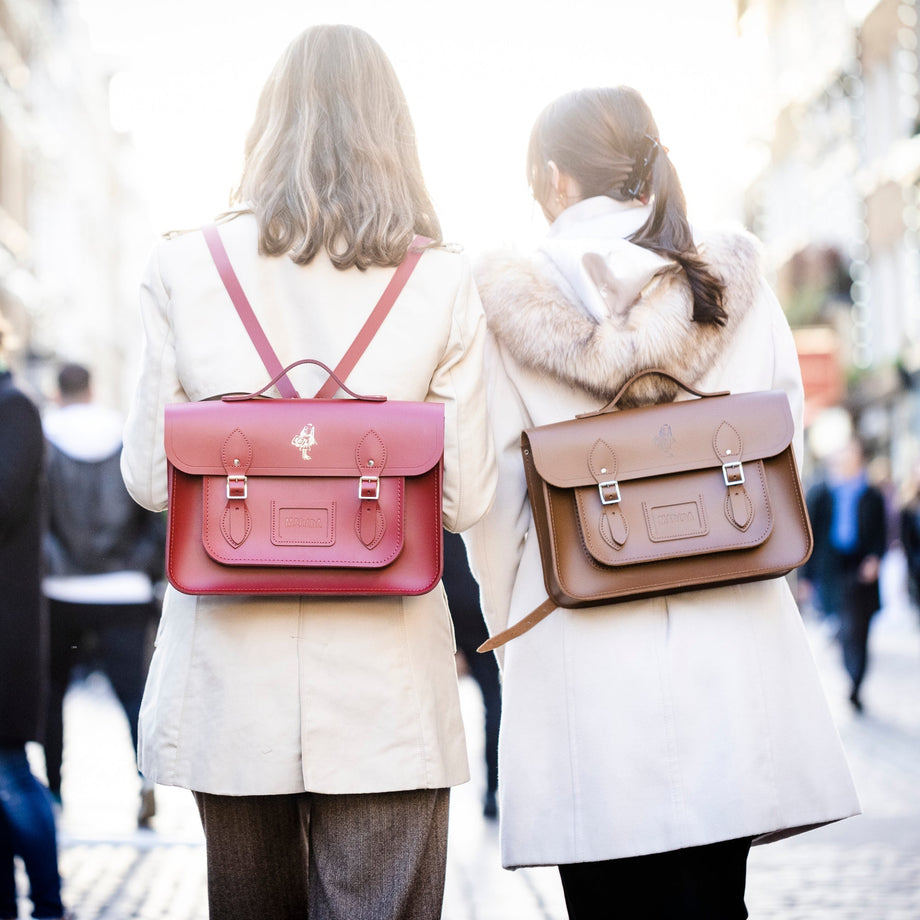 Best bags for carrying books: Our top 5 - The Cambridge Satchel Company EU Store