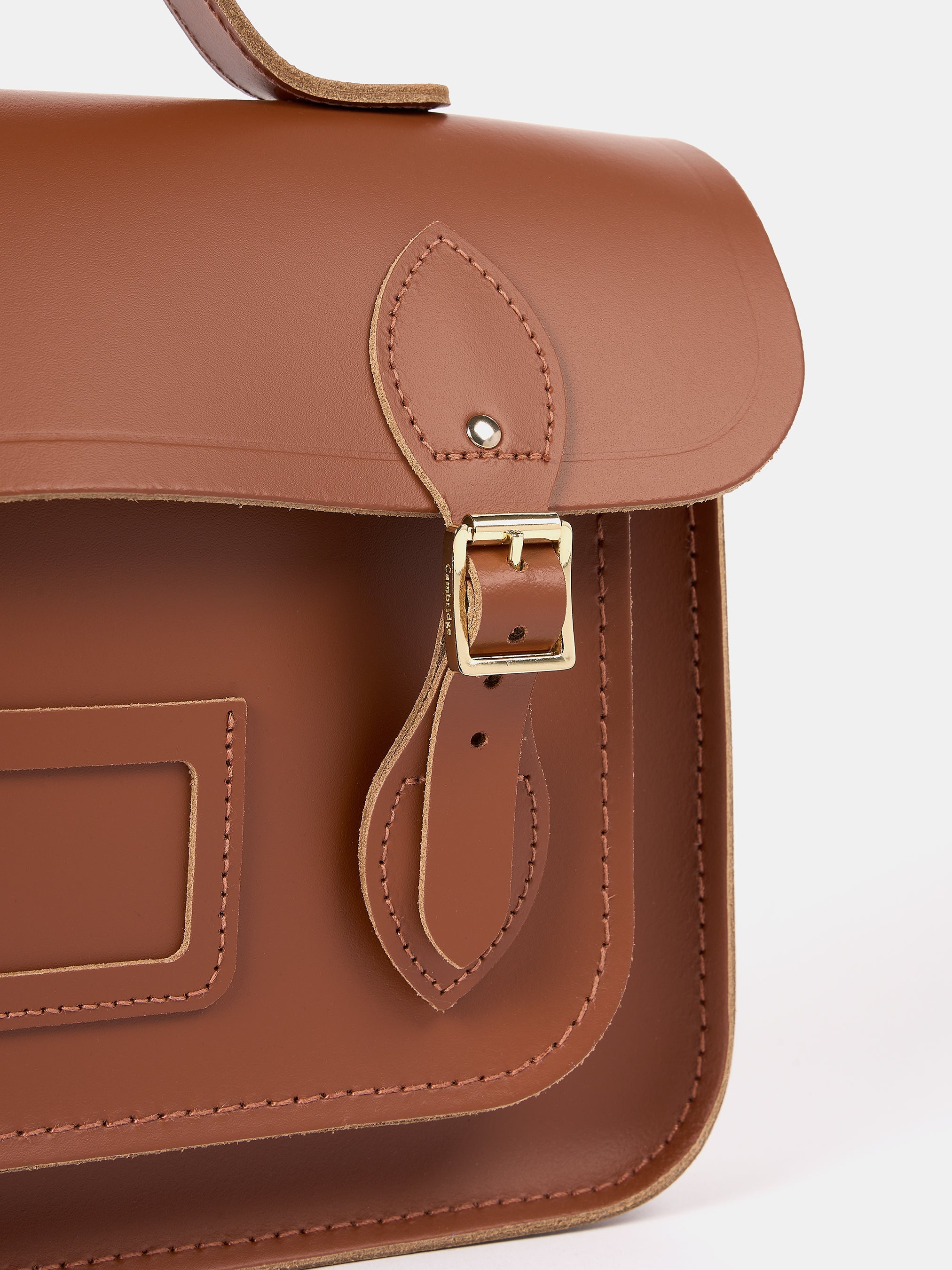 The 13 Inch Batchel - Bay