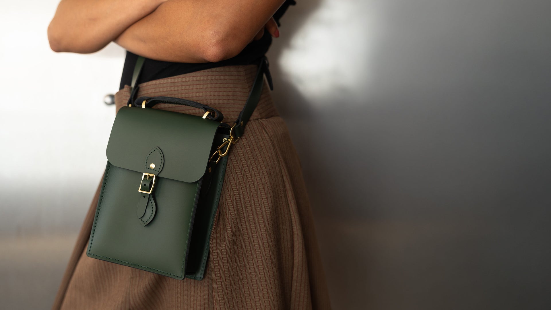 The Artisan Binocular Bag - Racing Green